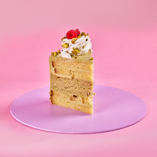 PISTACHIO CHEESECAKE CAKE